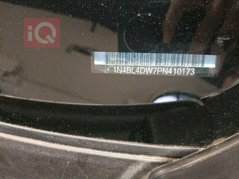 نيسان ألتيما